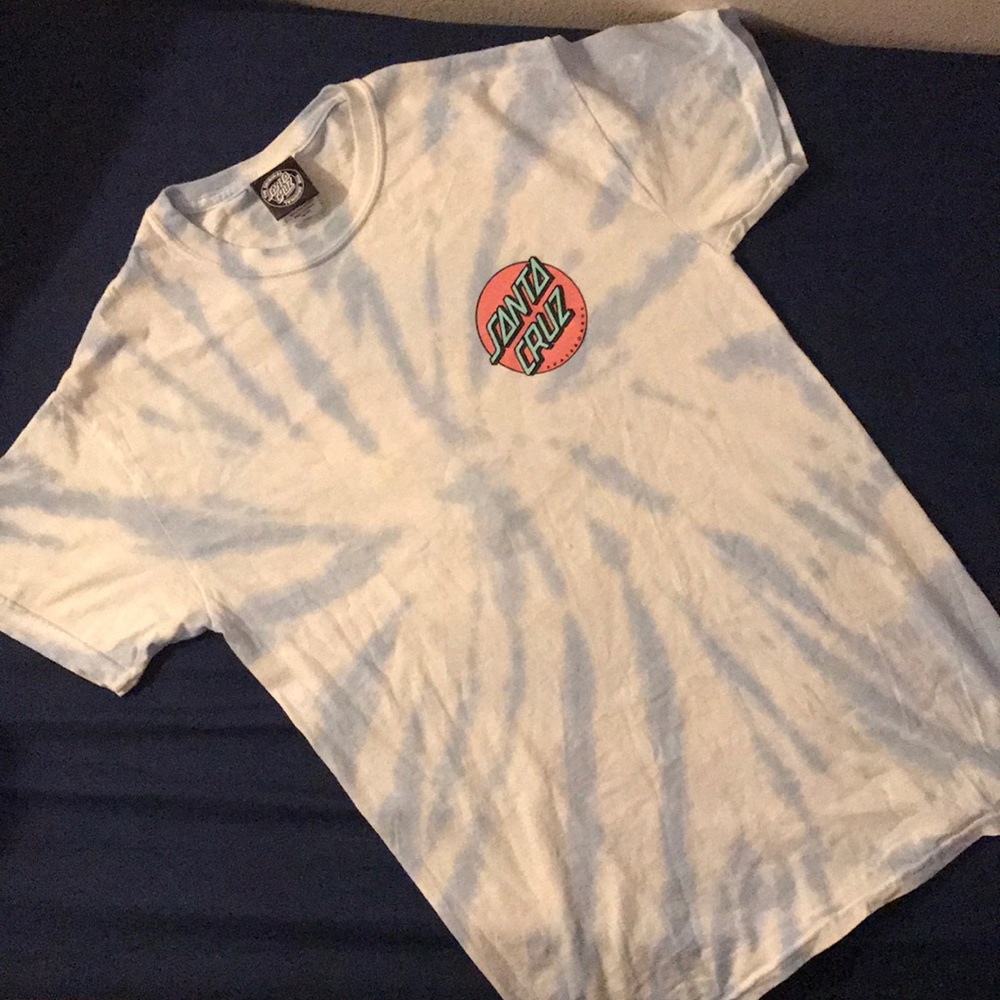 Santa Cruz Tee